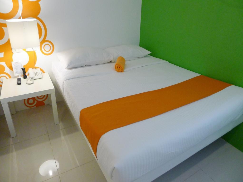 Islands Stay Hotel - Puerto Princesa Phòng bức ảnh