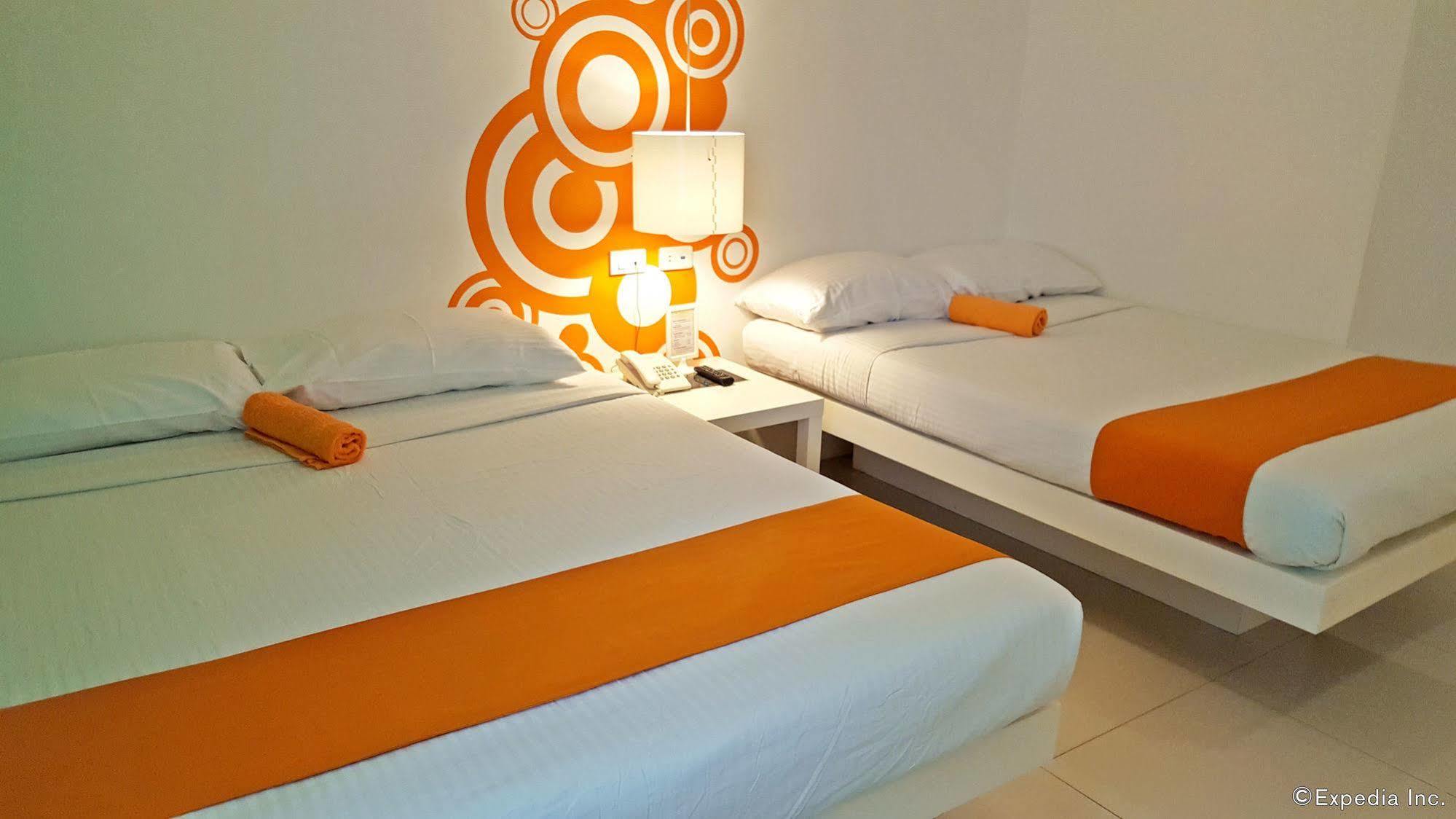 Islands Stay Hotel - Puerto Princesa Ngoại thất bức ảnh