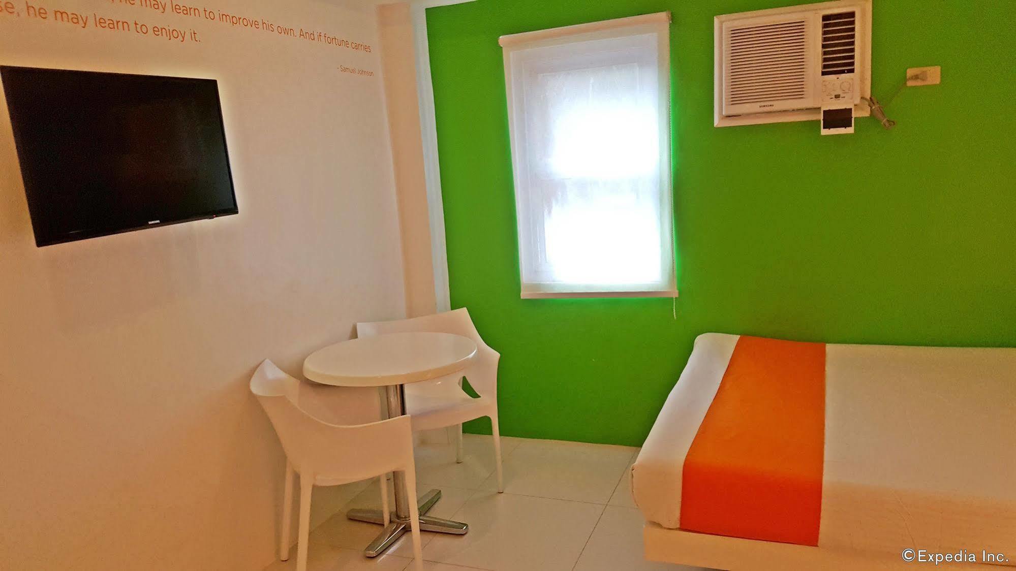 Islands Stay Hotel - Puerto Princesa Ngoại thất bức ảnh